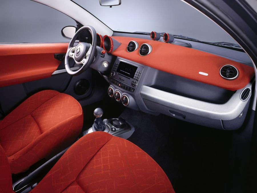  Smart ForFour 2004 года  (фото 3 из 14)